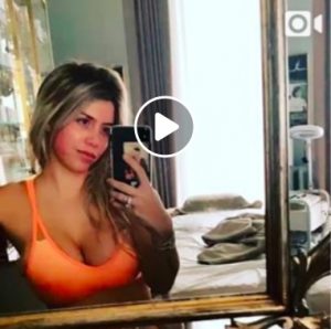 Wanda Nara carica VIDEO e FOTO su Instagram: "Ops, t**te". Cosa dirà Icardi?