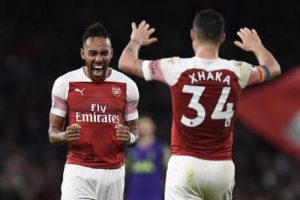 Arsenal: Aubameyang, Ozil, Lacazette and others caught on "hippy crack"