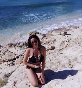 Giuseppina Alessio di Rai News alle Bahamas, diventa una star sui social 2