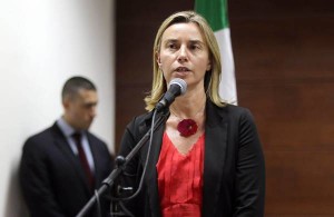 Federica Mogherini: "Armi ai curdi? Serve posizione unica dell'Ue"