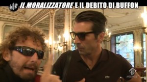 Le Iene, Filippo Roma: "Il moralizzatore e il debito di Buffon" VIDEO