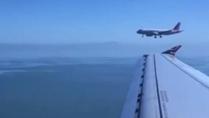 VIDEO YouTube, atterraggio sincronizzato di due aerei a San Francisco