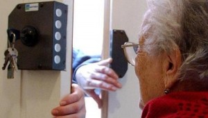 Udine, si finge tecnico del gas: derubata anziana di 85 anni