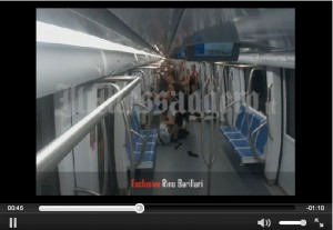 Roma, aggressione in metro B: il video del pestaggio